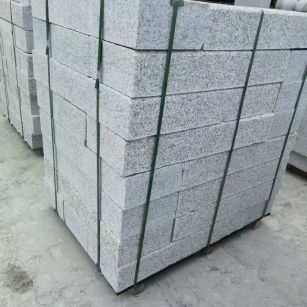 内蒙古 芙蓉白火烧两面路沿石