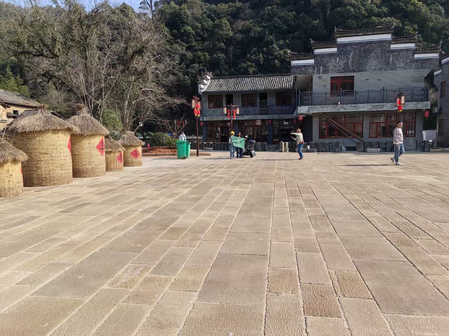 内蒙古仿古石铺装效果