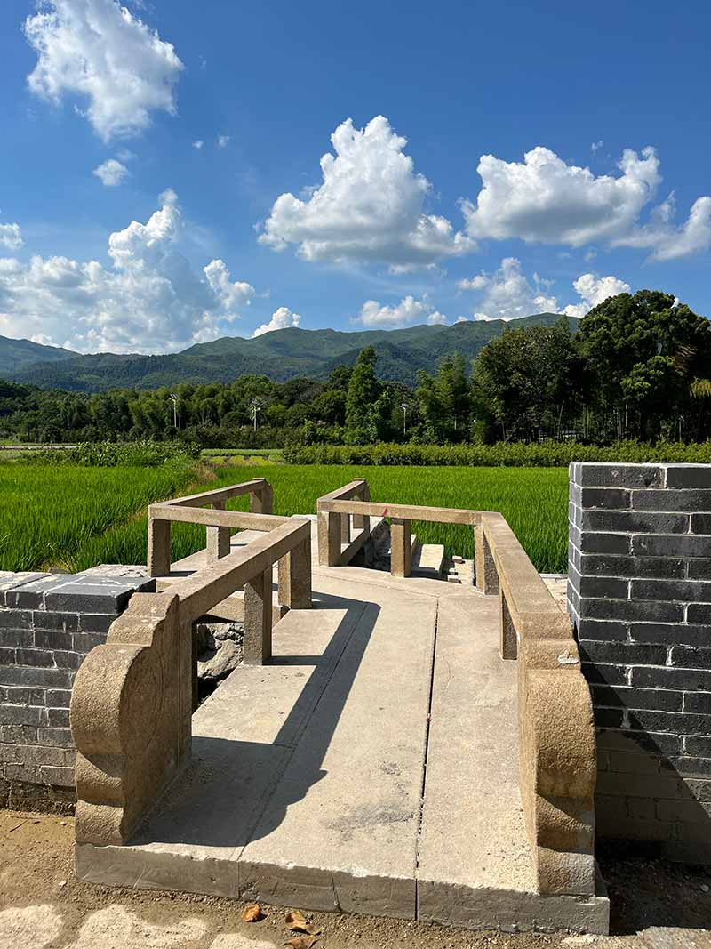 内蒙古花岗岩仿古石材景区使用案例