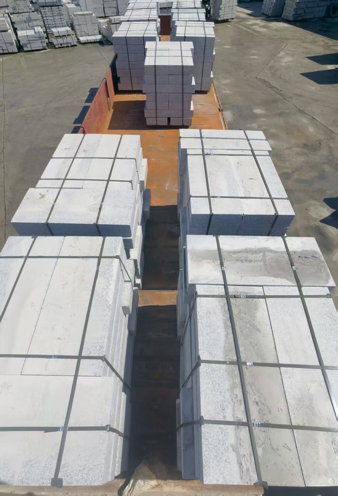 内蒙古 路沿石装车出货