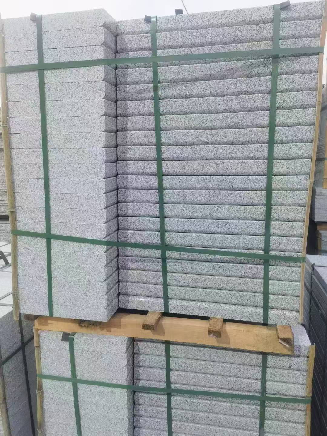 内蒙古 5公分芝麻白，倒斜角，室外楼梯踏步