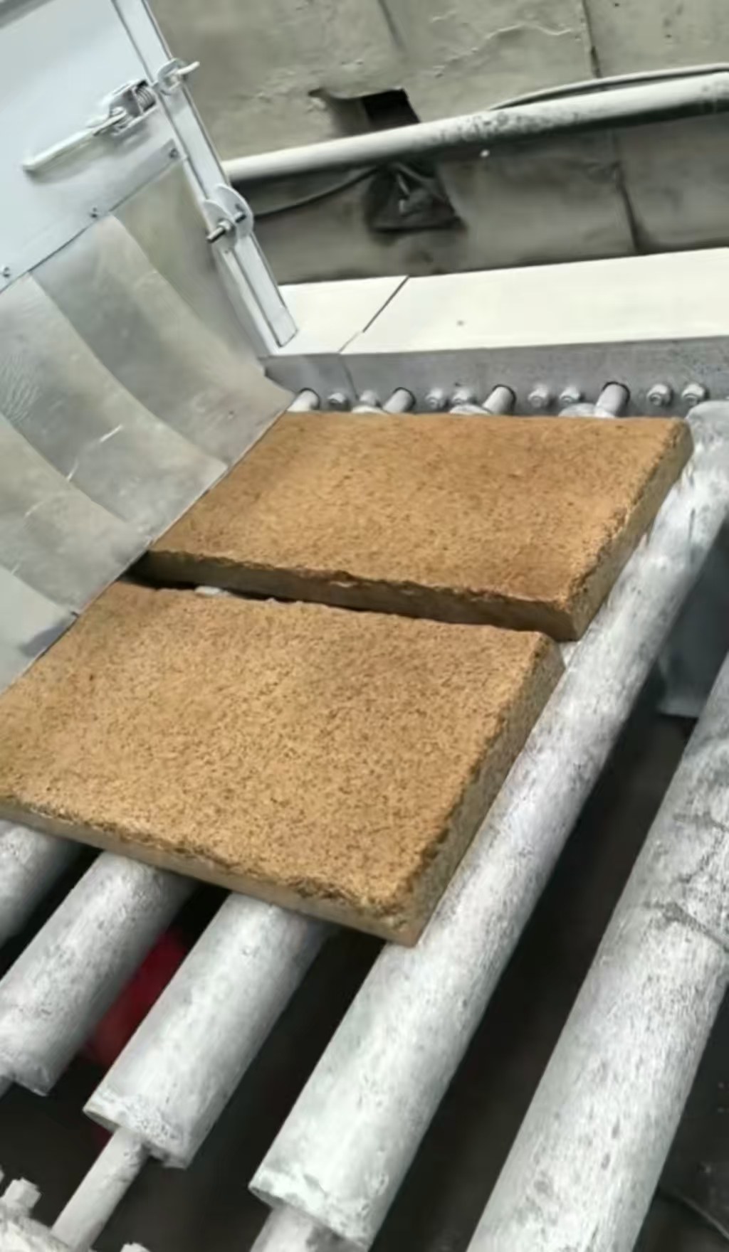 内蒙古 仿古石流水线生产，各种颜色可定制